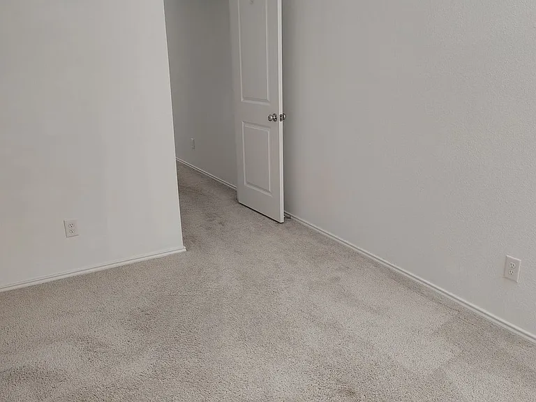 142 Plumcove Dr — Photo 19