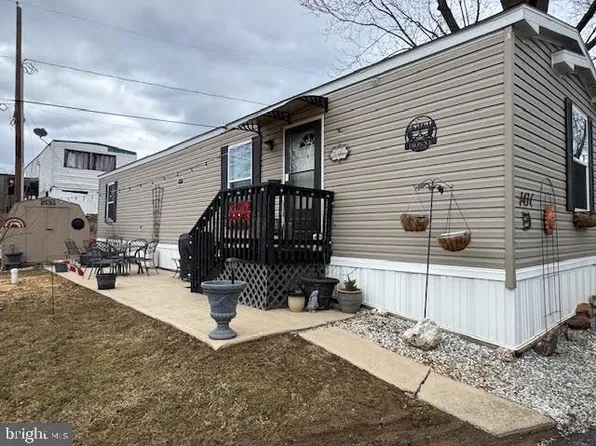 143 C Ln, Harrisburg, PA 17111