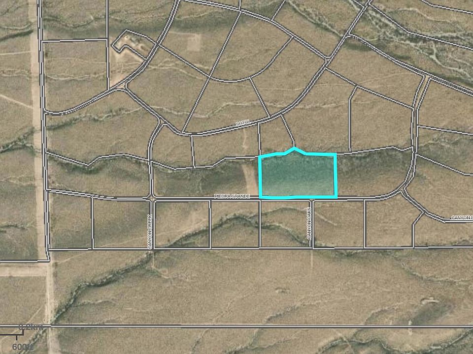 2nd image of 13 Colonia Vis Lot 8-6