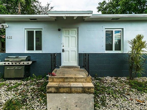 3rd image of 635 SW 16th Ave