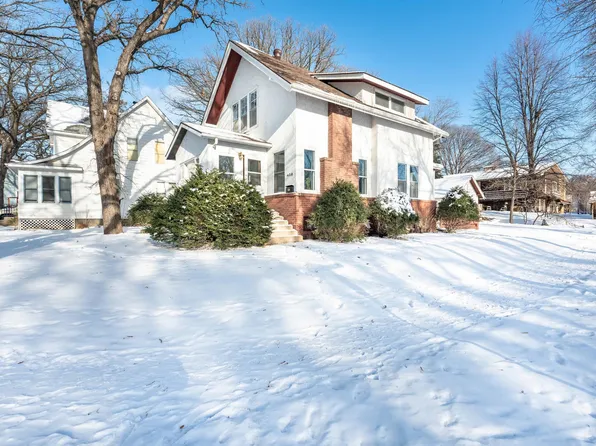 408 E Lakeside Dr, Fergus Falls, MN 56537