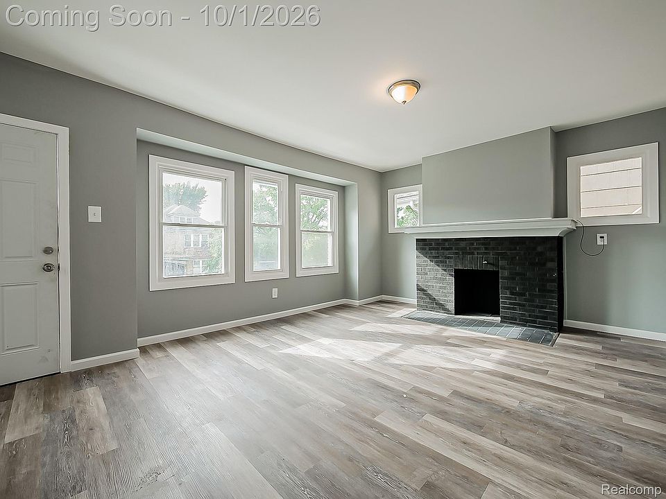 2980 Hazelwood St, photo 2