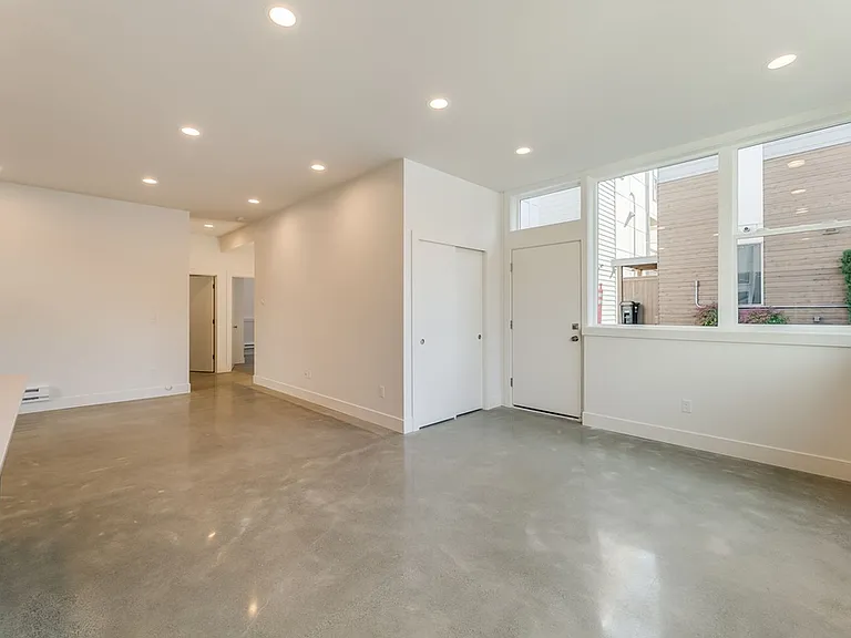1414 20th Ave — Photo 5