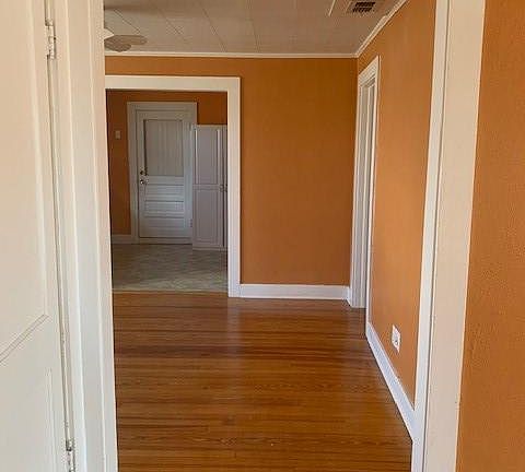 2nd image of 127 W Fairbanks Ave #5