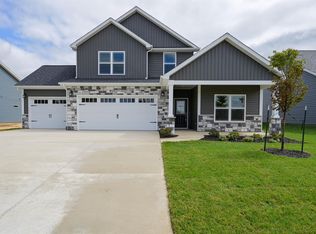 2082 Maple Leaf Dr, Kokomo, IN 46902