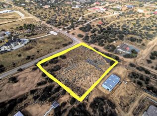 10735 Ranchero Rd, Oak Hills, CA 92344