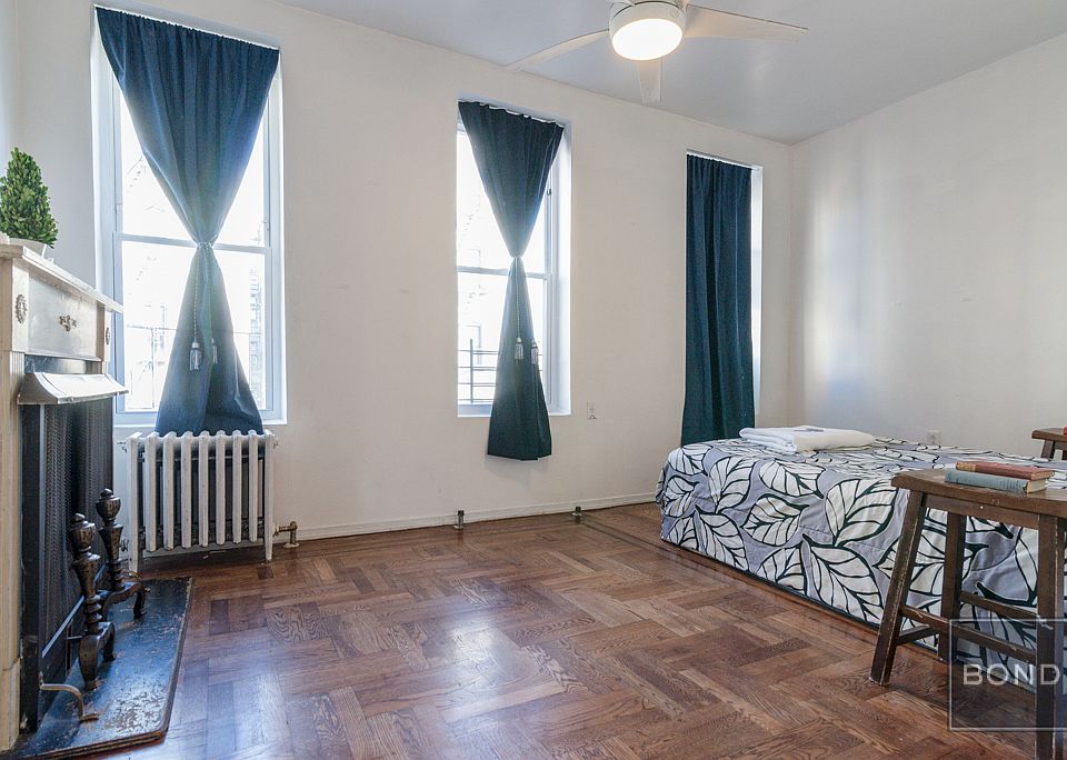 1st image of 327 E 116th St APT 4