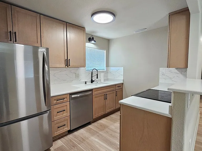2764 SW Culver Hwy — Photo 3