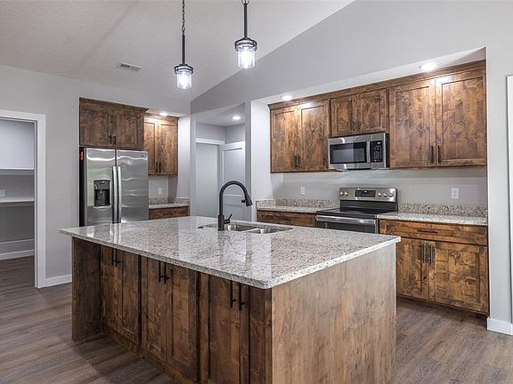 4th image of LOT 10 Hillview Ln