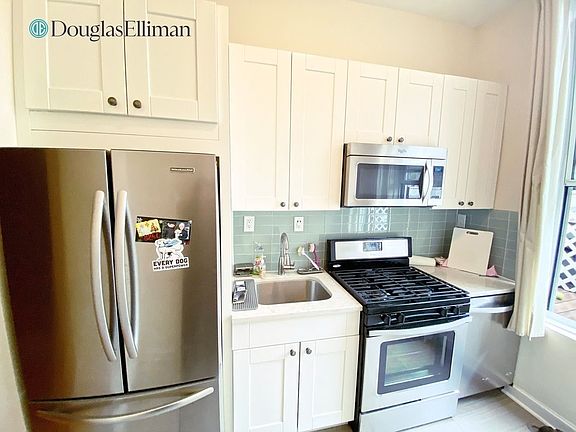 2nd image of 69 Mac Dougal St #2L