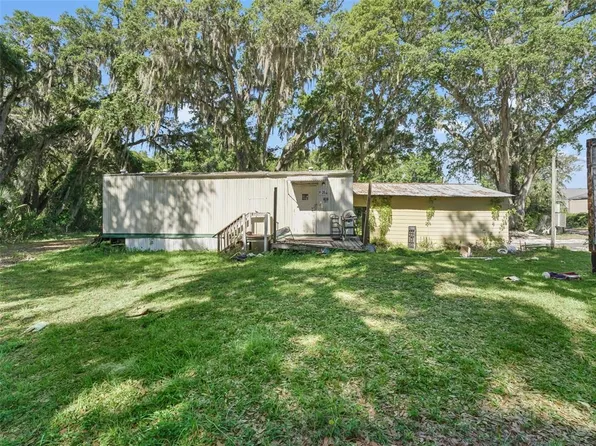 3263 County Road 507, Wildwood, FL 34785