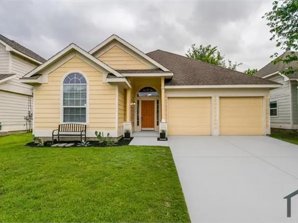 9705 Hedge Bell Dr, McKinney, TX 75072