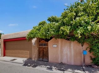 4516 Compound North Ct NW, Albuquerque, NM 87107
