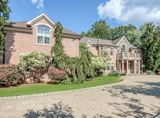 3 Susan Ct, OLD TAPPAN, NJ 07675