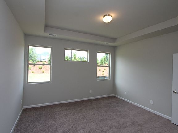 5th image of 2717 Knob Creek Dr