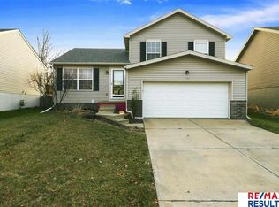 7512 S 177th St, Omaha, NE 68136