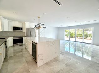 985 Medford Rd, Pasadena, CA 91107