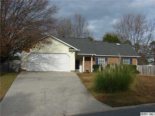 1st image of 8211 Brynmar Dr