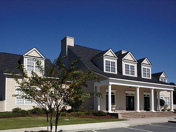 3rd image of 106 Wesleyan Dr