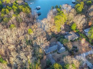 103 Catfish Cove Rd, Seneca, SC 29672
