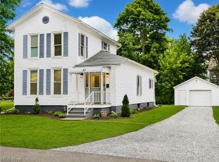 57 Tuttle Ct, Geneva, OH 44041