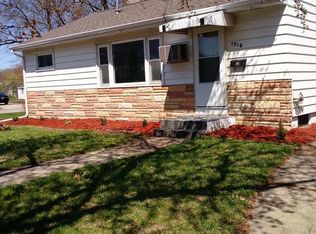 1916 Highland Ave, Janesville, WI 53548