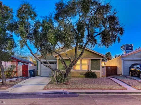 7341 Girard Dr, Las Vegas, NV 89147
