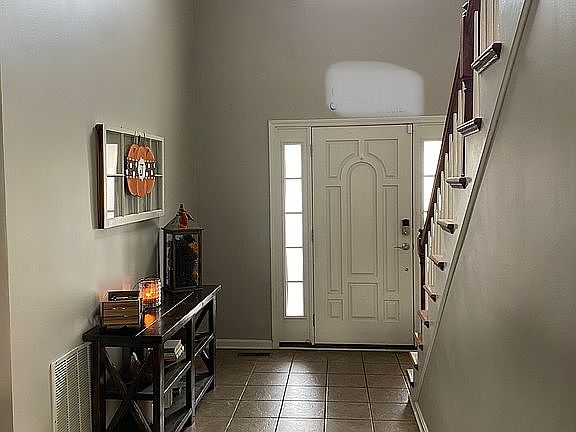 2nd image of 284 Persimmon Dr