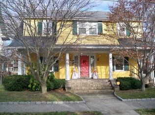 58 Blackman Pl, Bridgeport, CT 06604