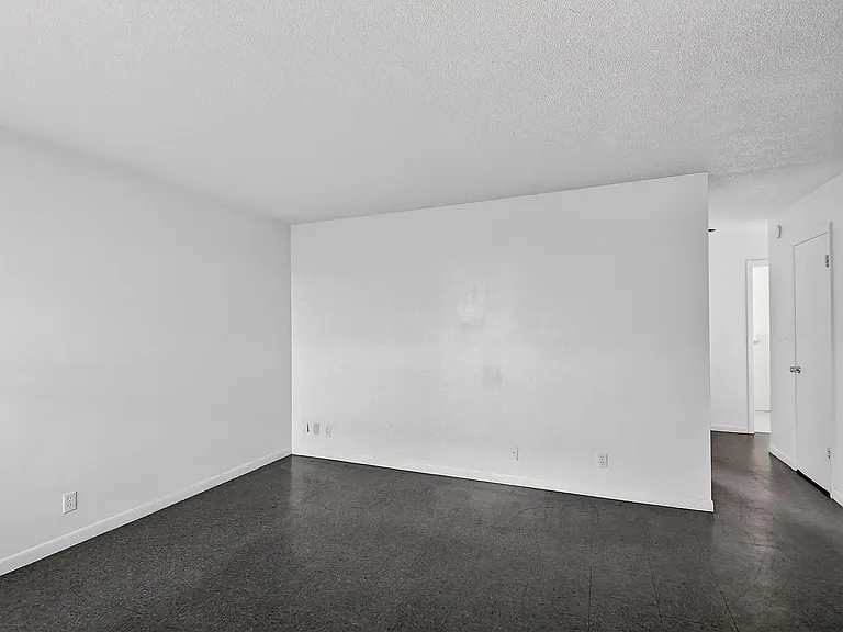 Unit Photo