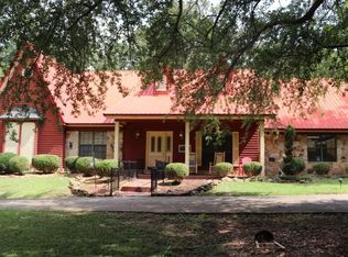 330 Forrest Hill Cir, Aberdeen, MS 39730