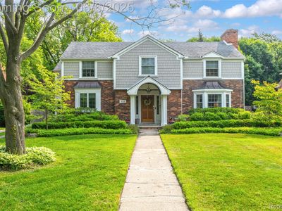828 Westchester Rd, Grosse Pointe Park, MI, 48230