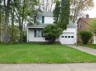 3953 Strandhill Rd, Cleveland, OH 44128