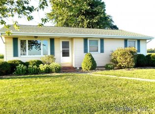 5579 Unterbrink Rd, Moro, IL 62067