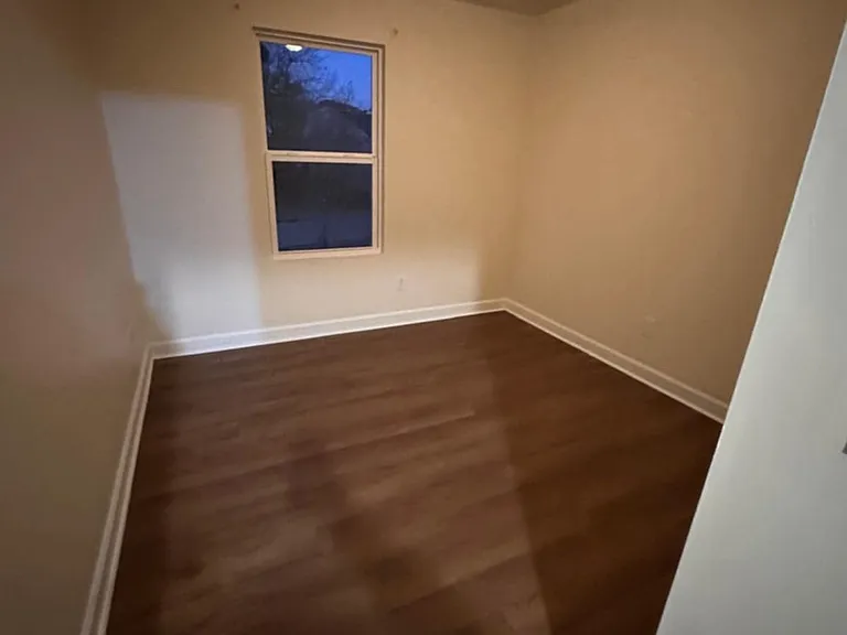 140 Chownings Dr — Photo 30