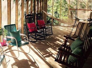 55 Harpoon Pl, Pawleys Island, SC 29585