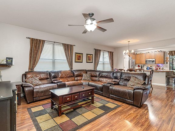4th image of 5337 Enchanted Ave