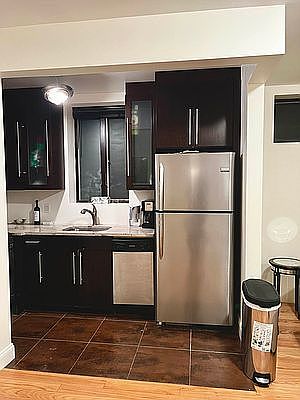 4th image of 28-05 29th St #1G