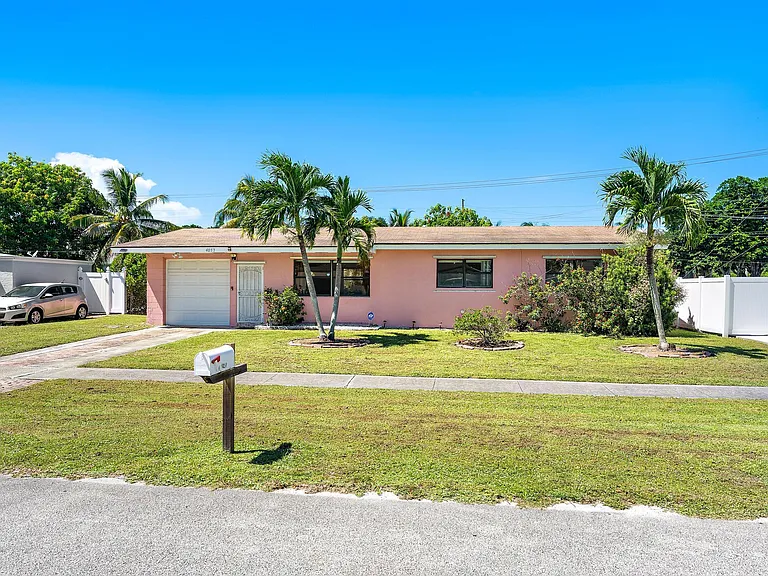 4057 Chukker Dr — Photo 5