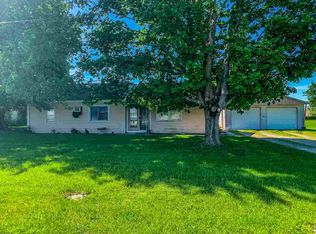 978 E Short St, Winchester, IN 47394