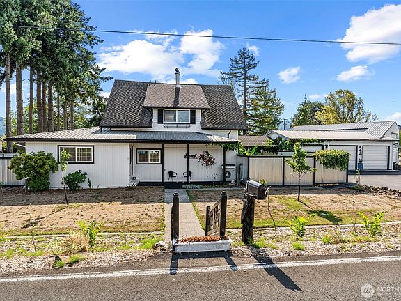 4th image of 10 E Sunny Sands Road