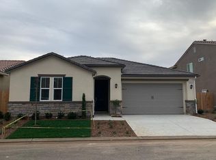3016 Antonio Ln, Clovis, CA 93619