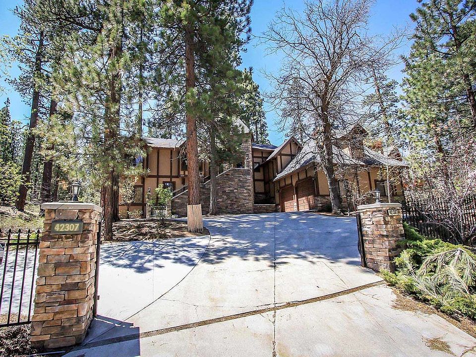1st image of 42307 Evergreen Dr