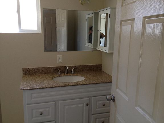 5th image of 5135 La Dorna St
