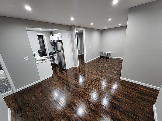 2nd image of 2471 Grand Ave APT 4F
