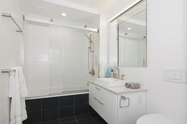 Rented by Bold New York | media 39