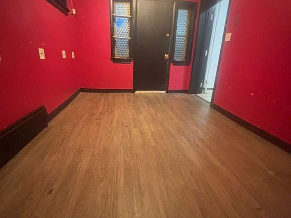 2nd image of 94 E Paul Ave