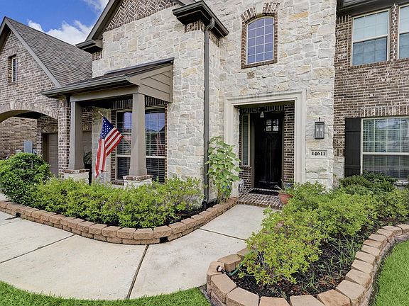 3rd image of 14611 Breyana Park Ln