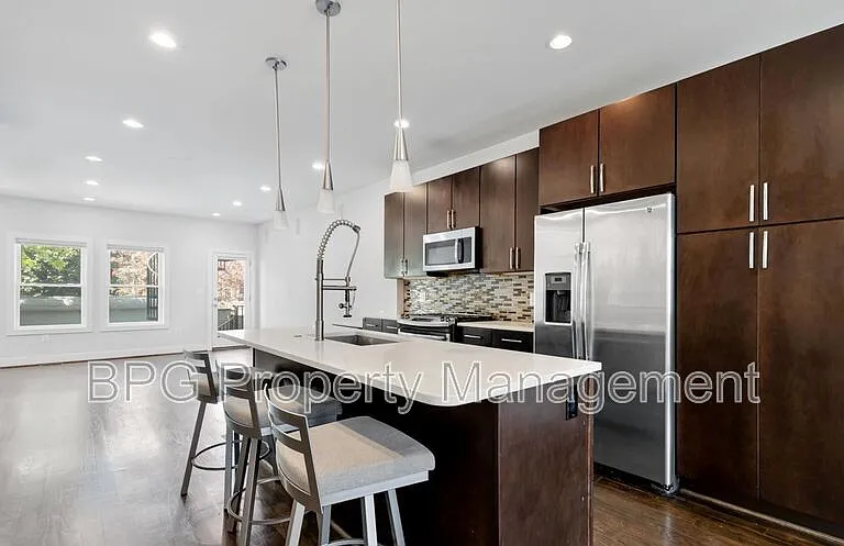 4122 5th St NW #1 — Photo 8