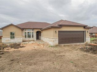 165 Greg Ln, Jarrell, TX 76537